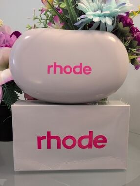RHODE Light Gray Jellybean Pouch with Hot Pink Logo